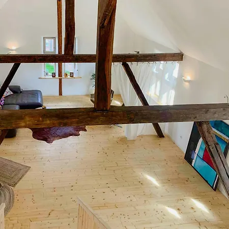 Loft Above Stables With Donkeys By Burgwald Apartamento